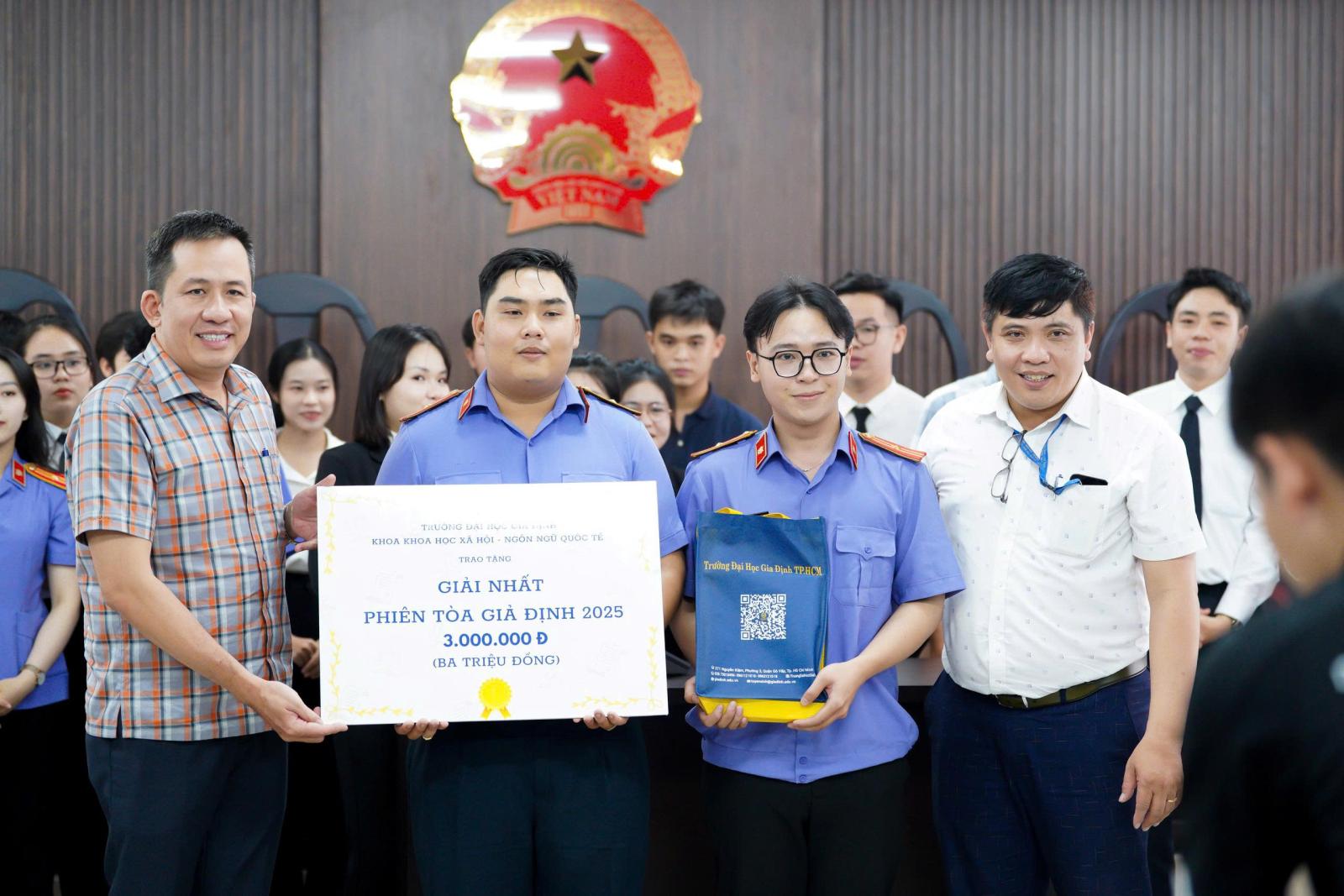 Mối quan hệ tương tác giữa án lệ và sự phát triển của pháp luật