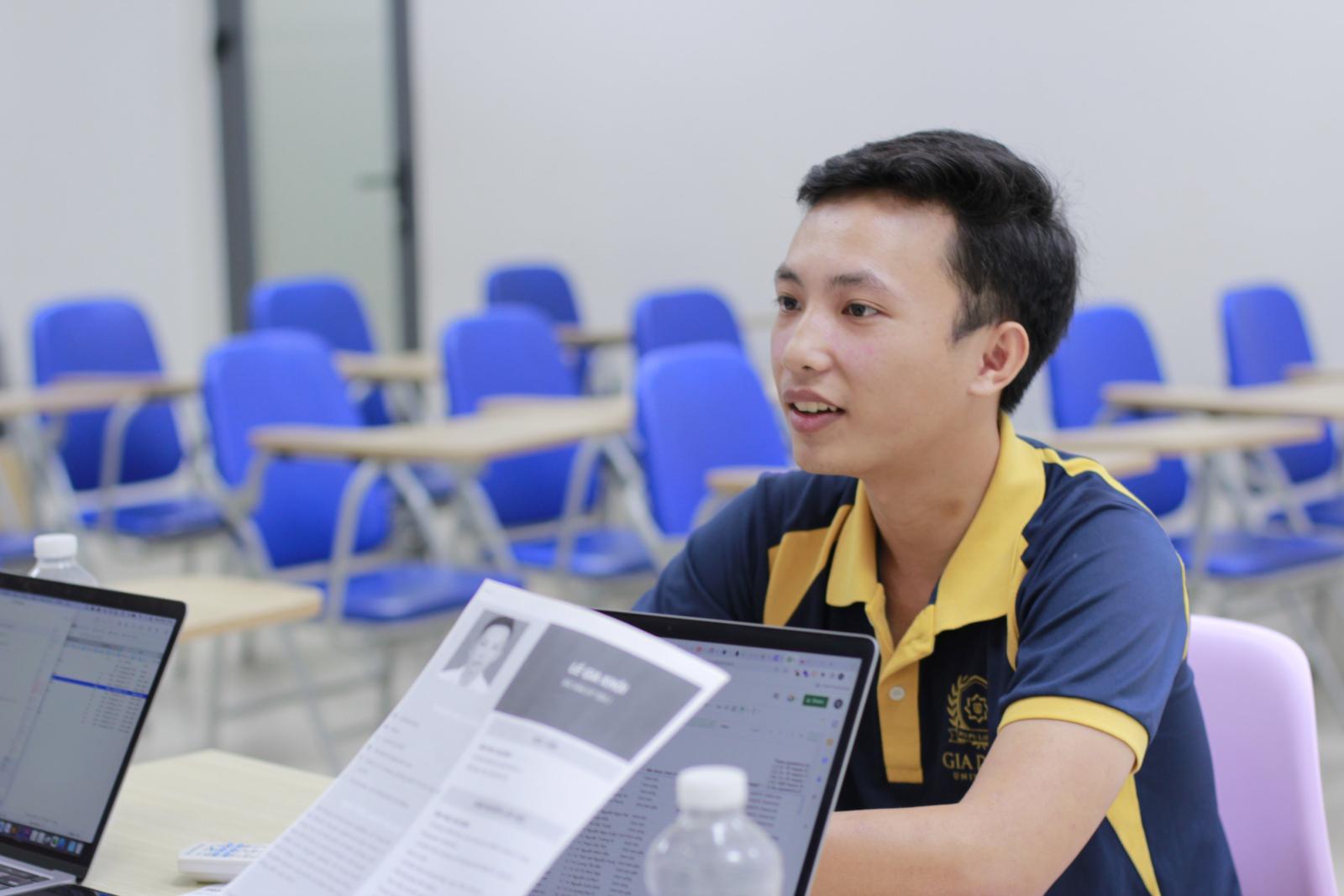 Bộ sưu tập văn bản pháp luật với nhiều nguồn tài liệu khác nhau, đa dạng và phong phú