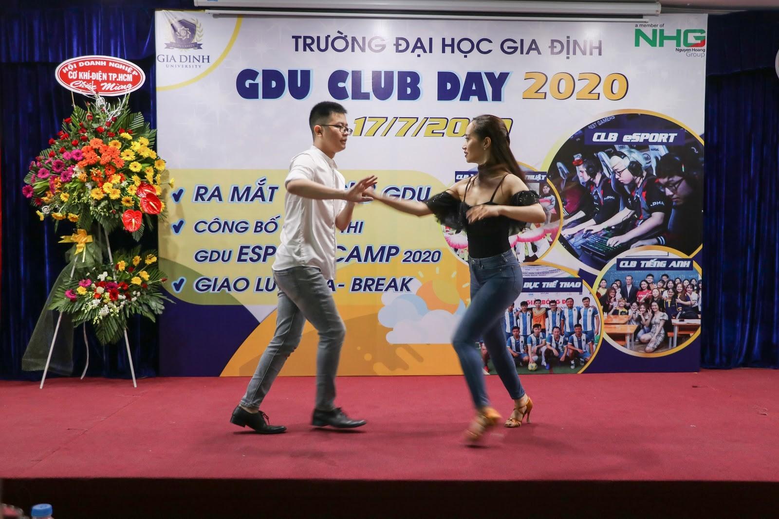 CLB Luật GDU kết nối sinh viên với các chuyên gia pháp lý, mở rộng cơ hội nghề nghiệp