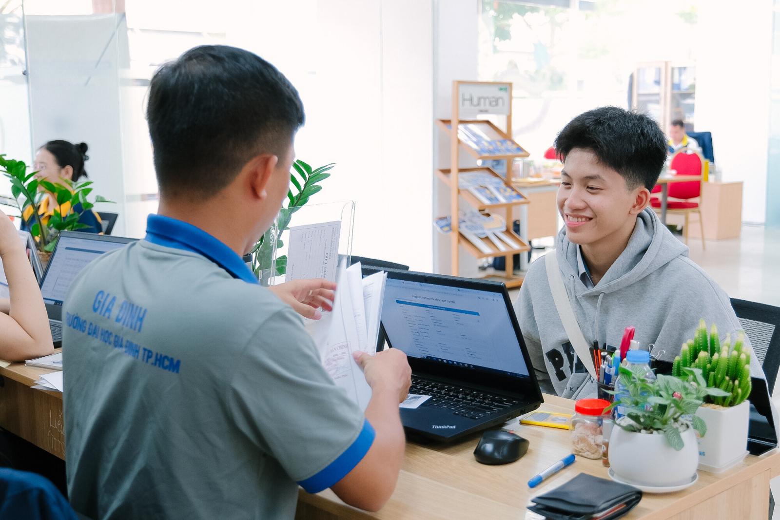 Hồ sơ xét tuyển học bạ