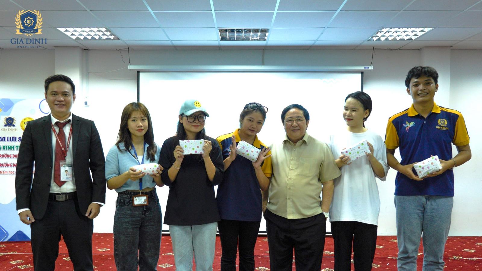Tổng quan khung chương trình học luật