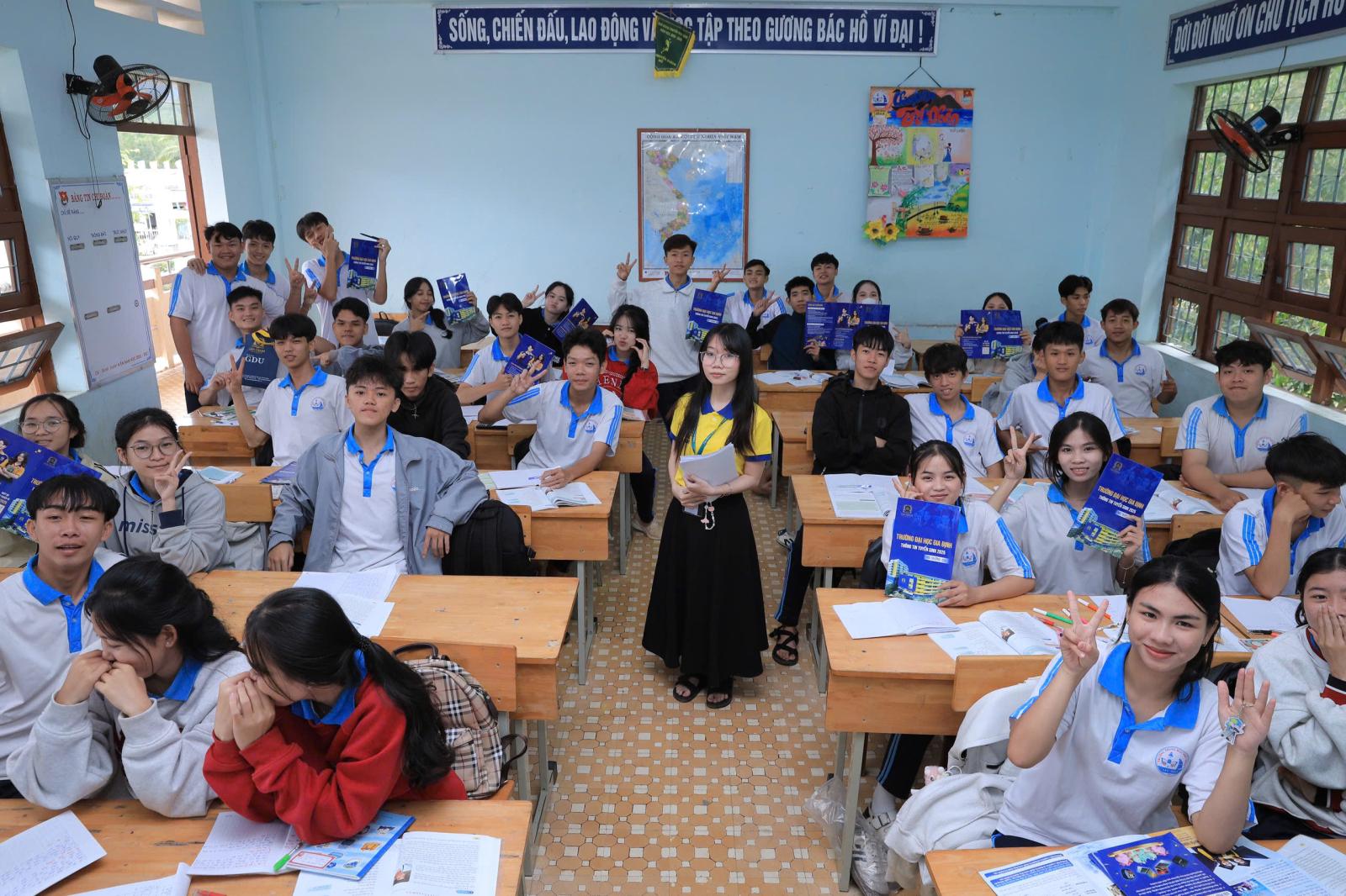 Mẹo tăng cơ hội trúng tuyển ngành Luật