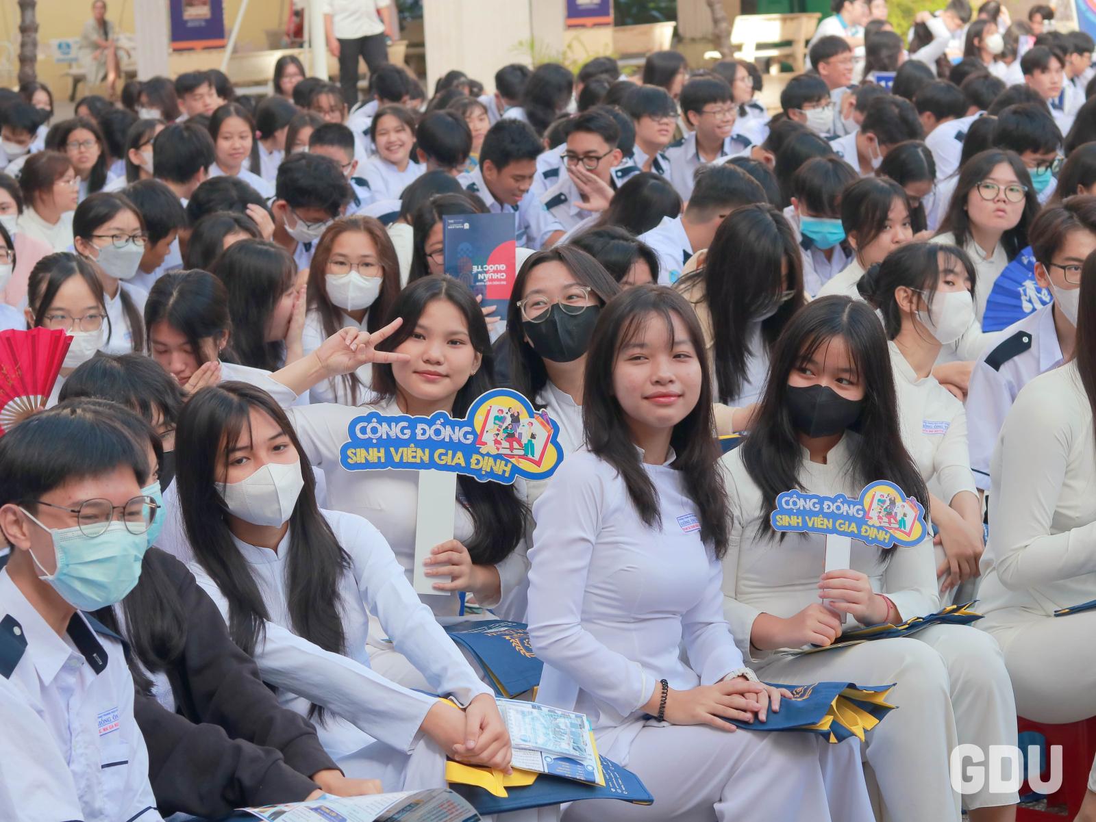 Các phương pháp học luật hiệu quả cho học sinh, sinh viên.