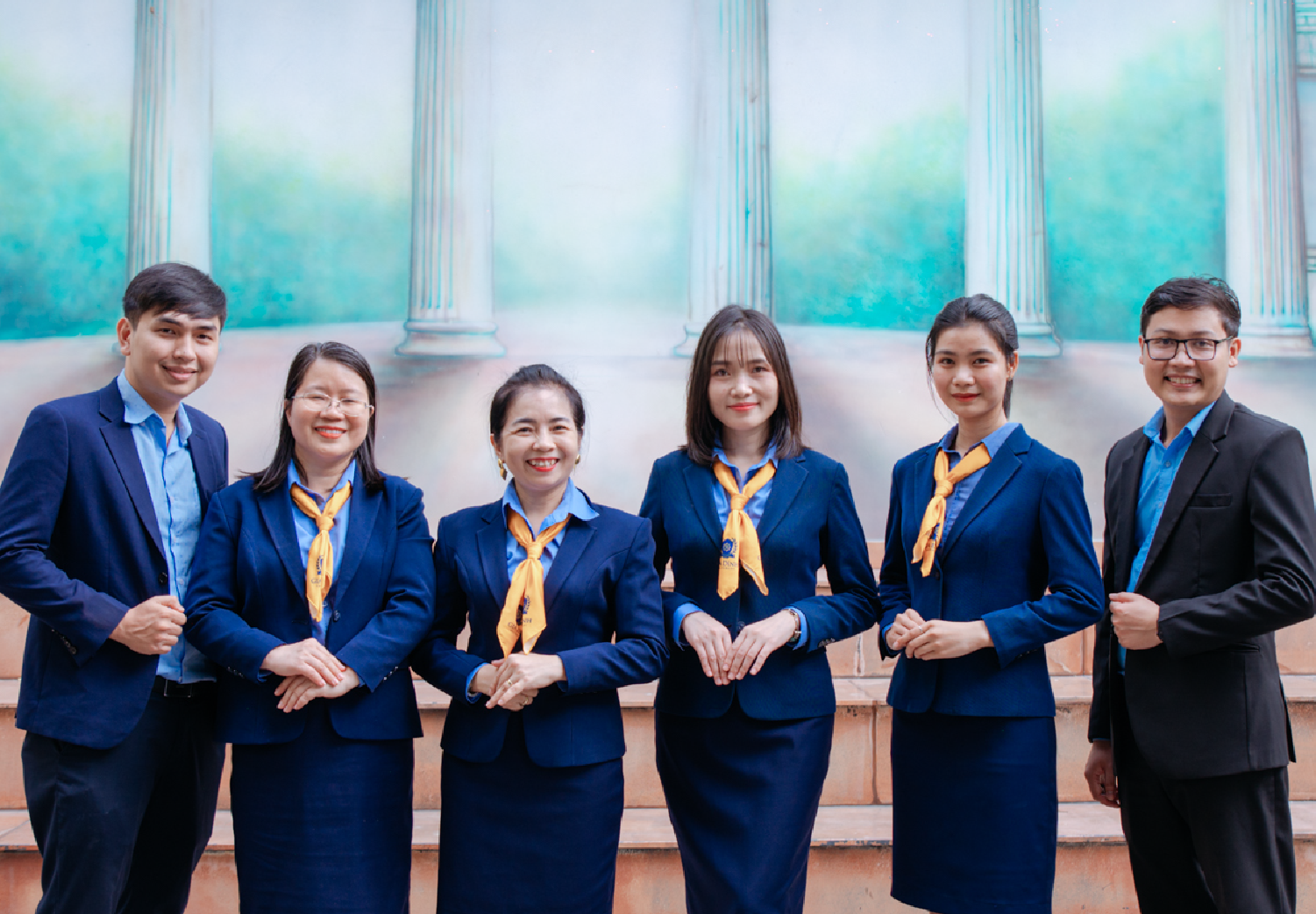 Sinh viên học khóa học digital marketing để nâng cao kiến thức chuyên môn