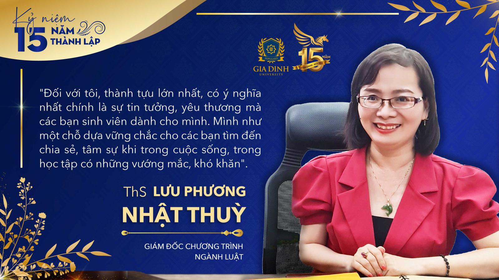 sinh-vien-luat-cong-chung-hoc-tap-nghien-cuu-trong-giang-duong