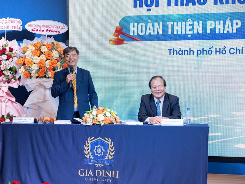 Sinh viên Luật tham gia hội thảo chuyên ngành