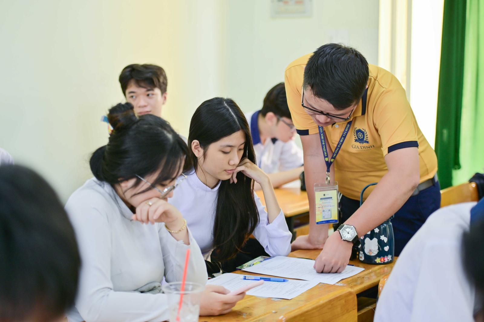 Thông tin tuyển sinh đại học luật