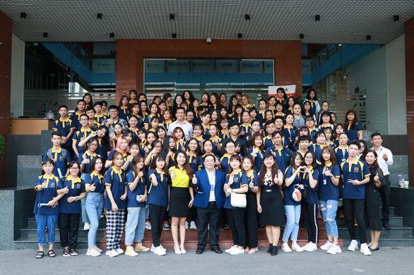 Hình ảnh minh họa thủ tục hành chính, ví dụ cấp giấy phép đăng ký kinh doanh