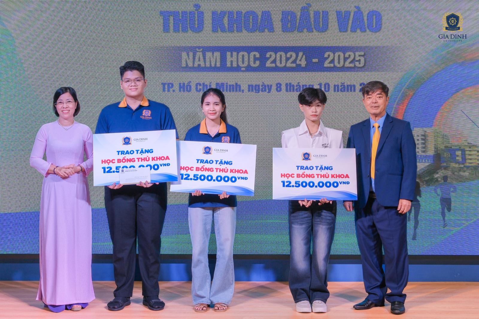 Ảnh các nhà hoạt động nhân quyền